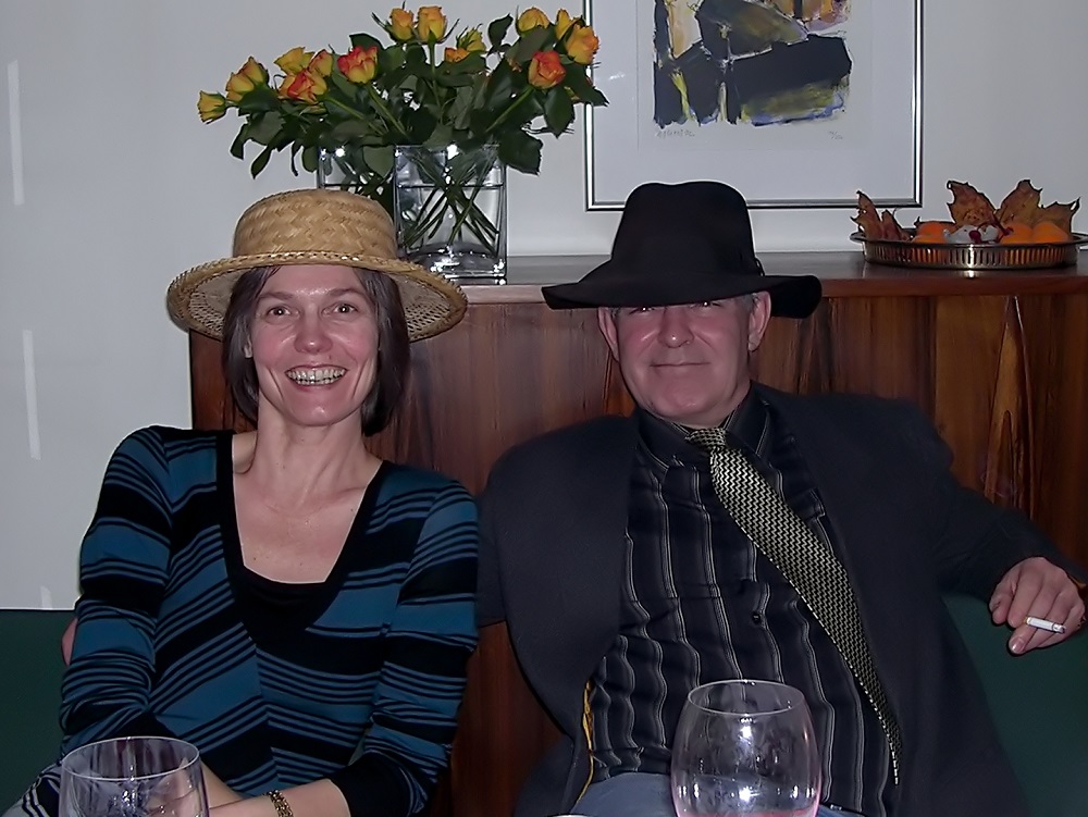Stig og Britta til en hyggelig julefrokost i Volden, 2007